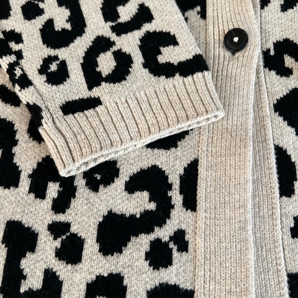 J. Jill Leopard 3 Button Cardigan Sweater EUC - Picture 5 of 12